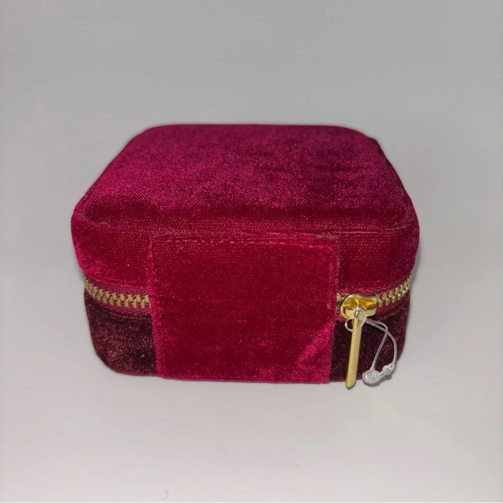 J.Crew Factory Square Velvet Jewelry Case Regal Rose Goldtone Travel Size